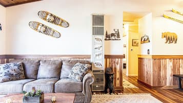 Smart TV, fireplace, video games, books