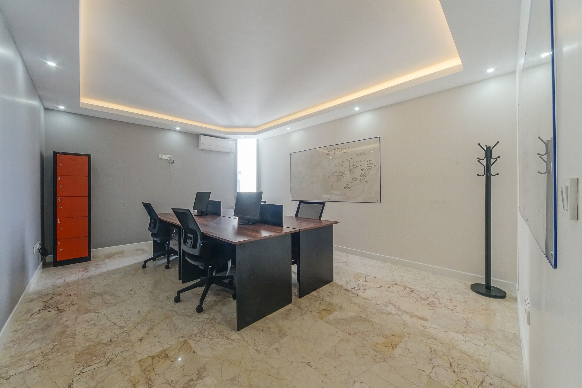 Foto - Manu Startup House