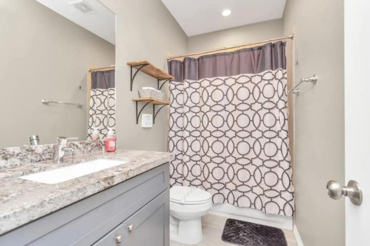 Photo 27 of King-sized master suite and 6 minutes away from Minute Maid Park & Toyota Center