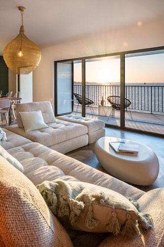 Cezon Island - Luxury duplex with magnificent sea