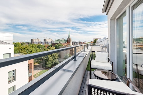 Deluxe Apartment (1) | Balcony view. Angielska Grobla by Q4 Apartments