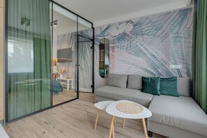 Deluxe Apartment | In-room dining - Angielska Grobla by Q4 Apartments  (Gdansk)
