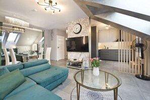 Exclusive Apartment (1) | Living room - Angielska Grobla by Q4 Apartments  (Gdansk)