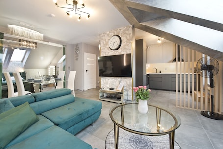 Exclusive Apartment (1) | Living room. Angielska Grobla by Q4 Apartments