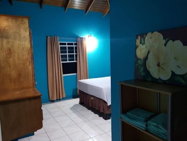 3 bedrooms, WiFi