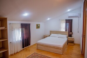 3 sovrum, strykjärn/strykbräda, wi-fi och sängkläder