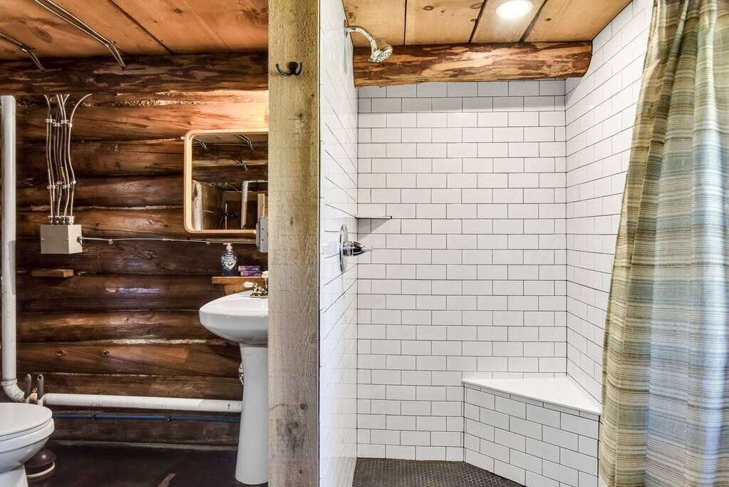 Off Grid Maine Cabin