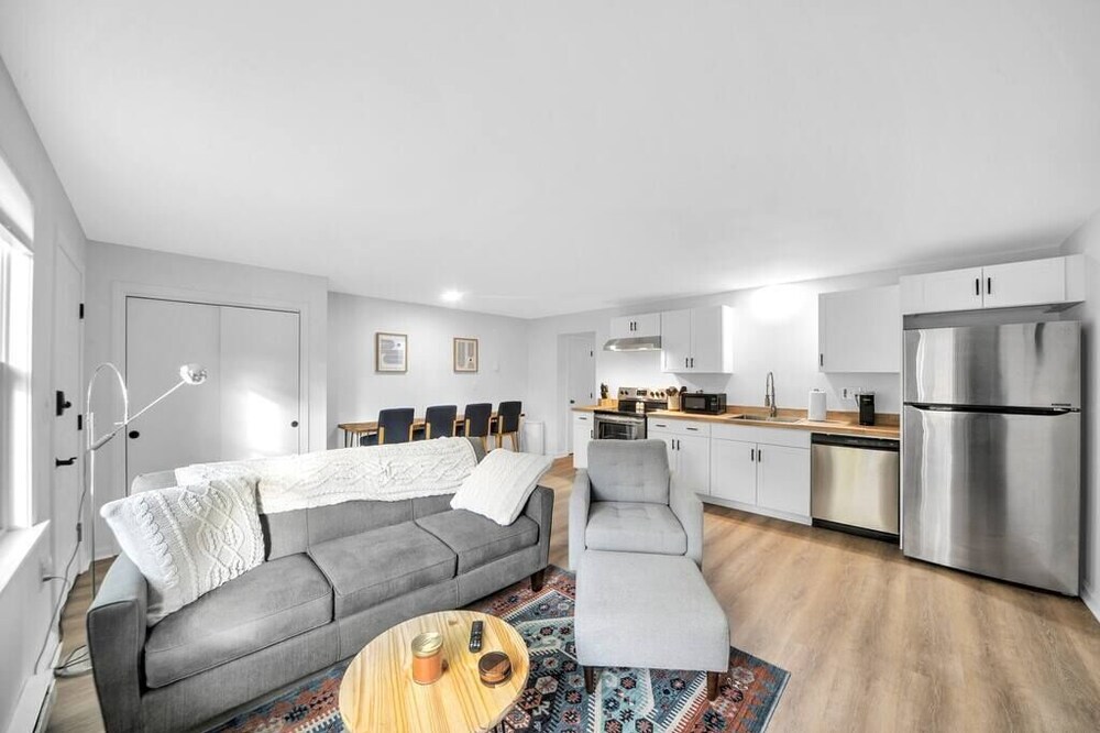 Modern 1 bedroom in the heart of Augusta