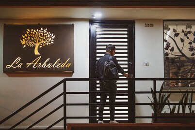 Apartahotel La Arboleda HC 