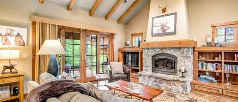 智能電視、壁爐