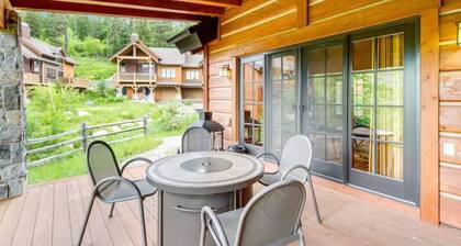 Tamarack Ski-In/Out | Fireplace + Slopeside Views