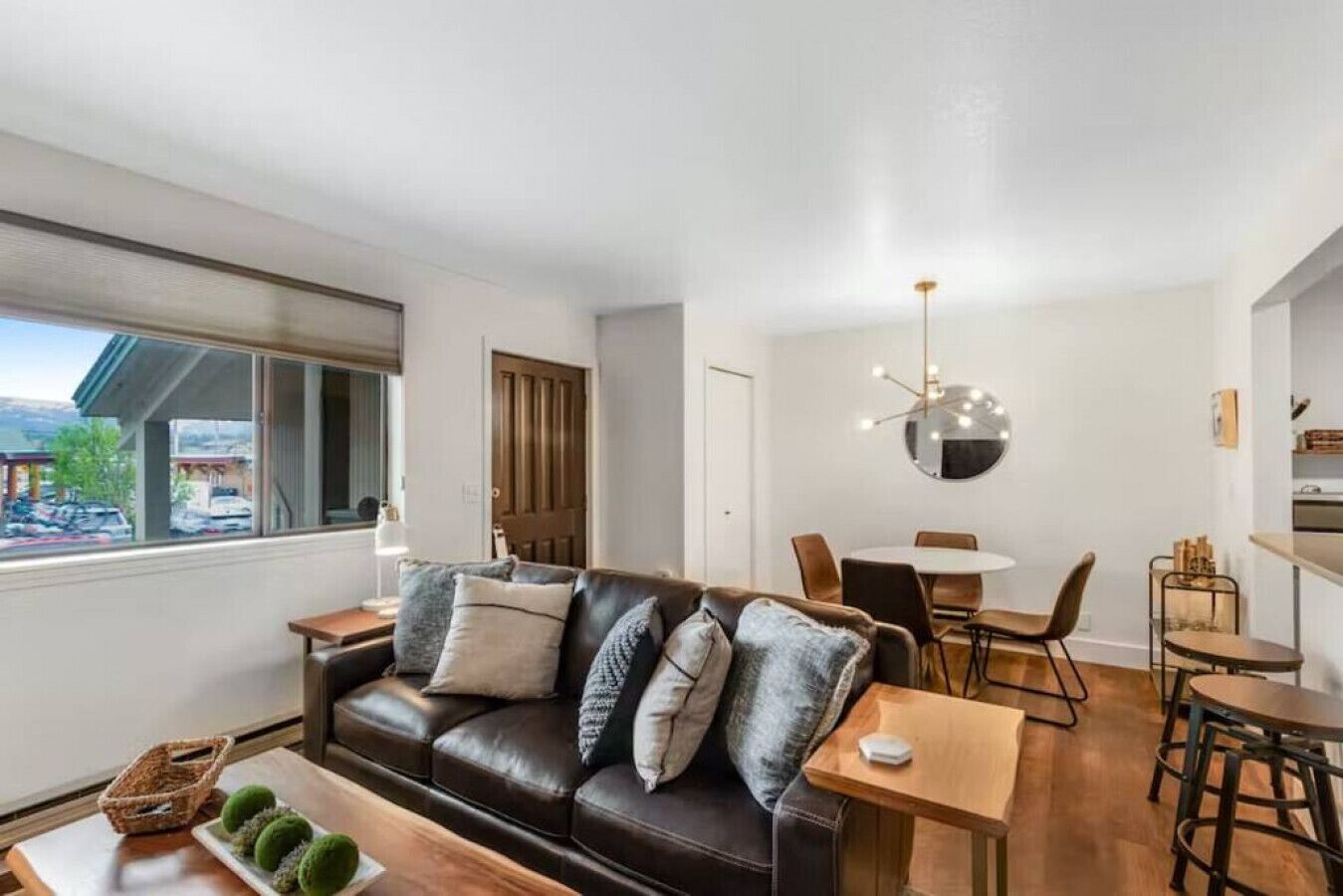 Renovated Studio! Walk To Downtown McCall!