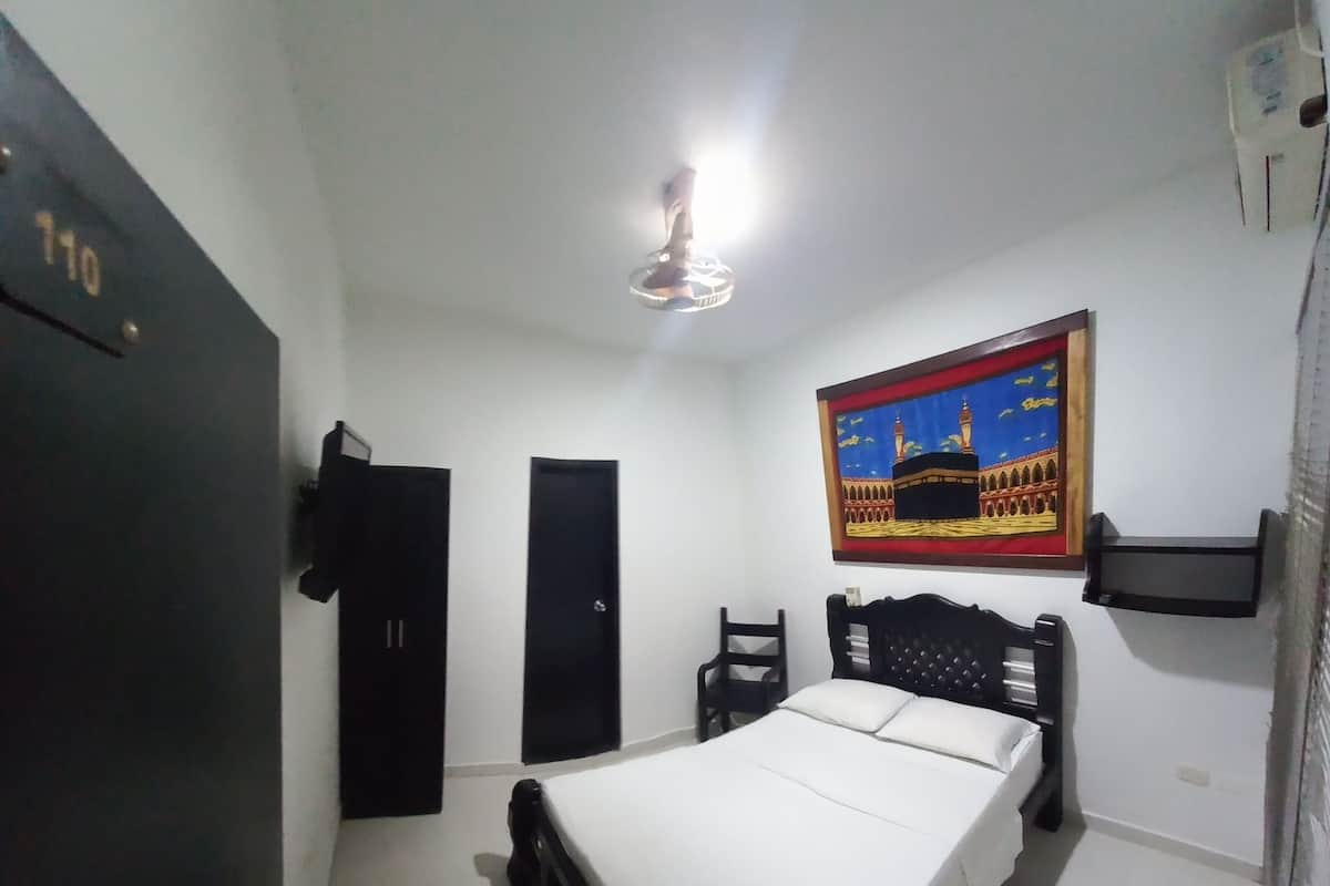 Chambre Double Standard | Wi-Fi gratuit, draps fournis