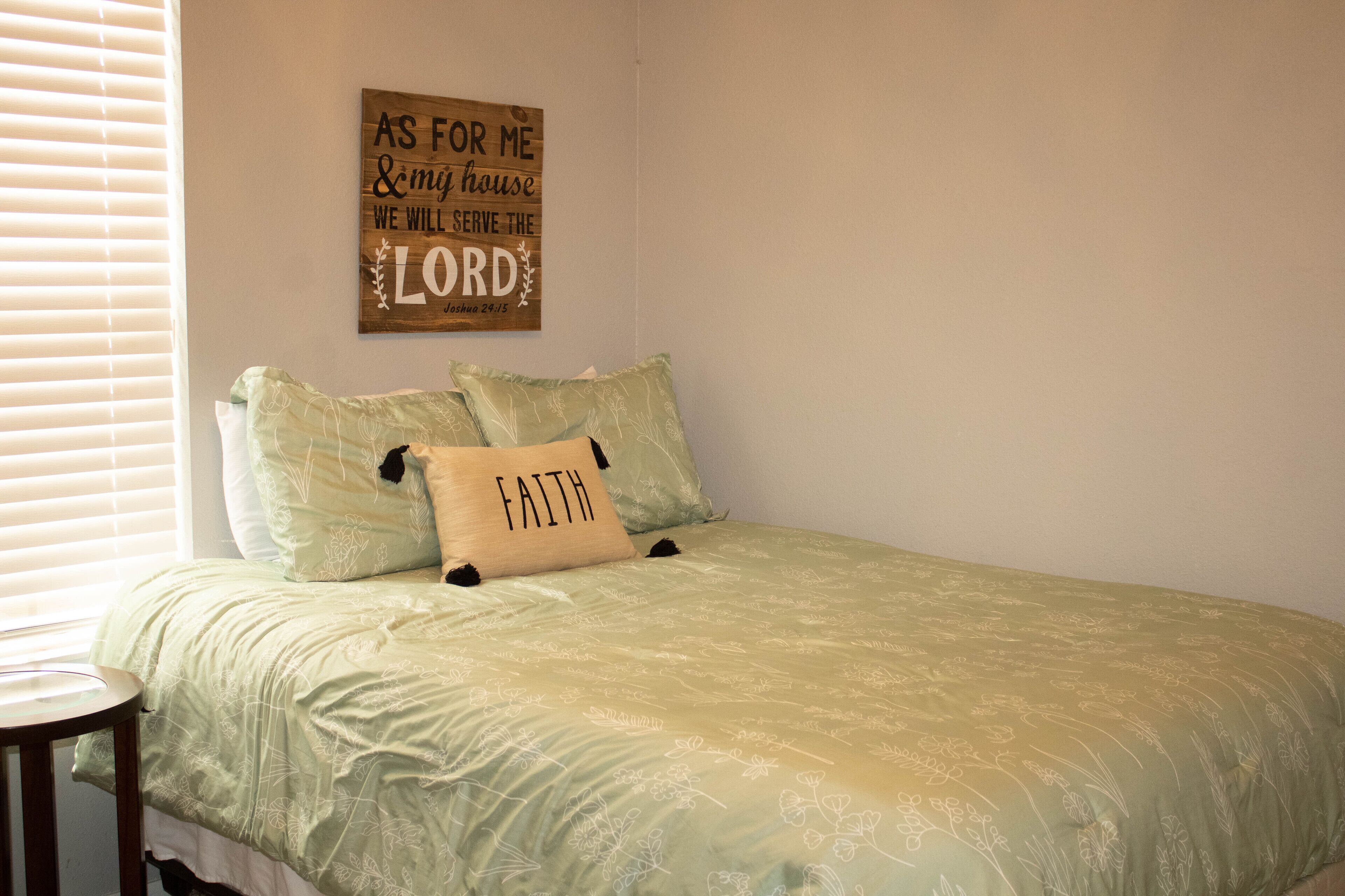 3 bedroom, 2 bath, with POOL and big backyard!