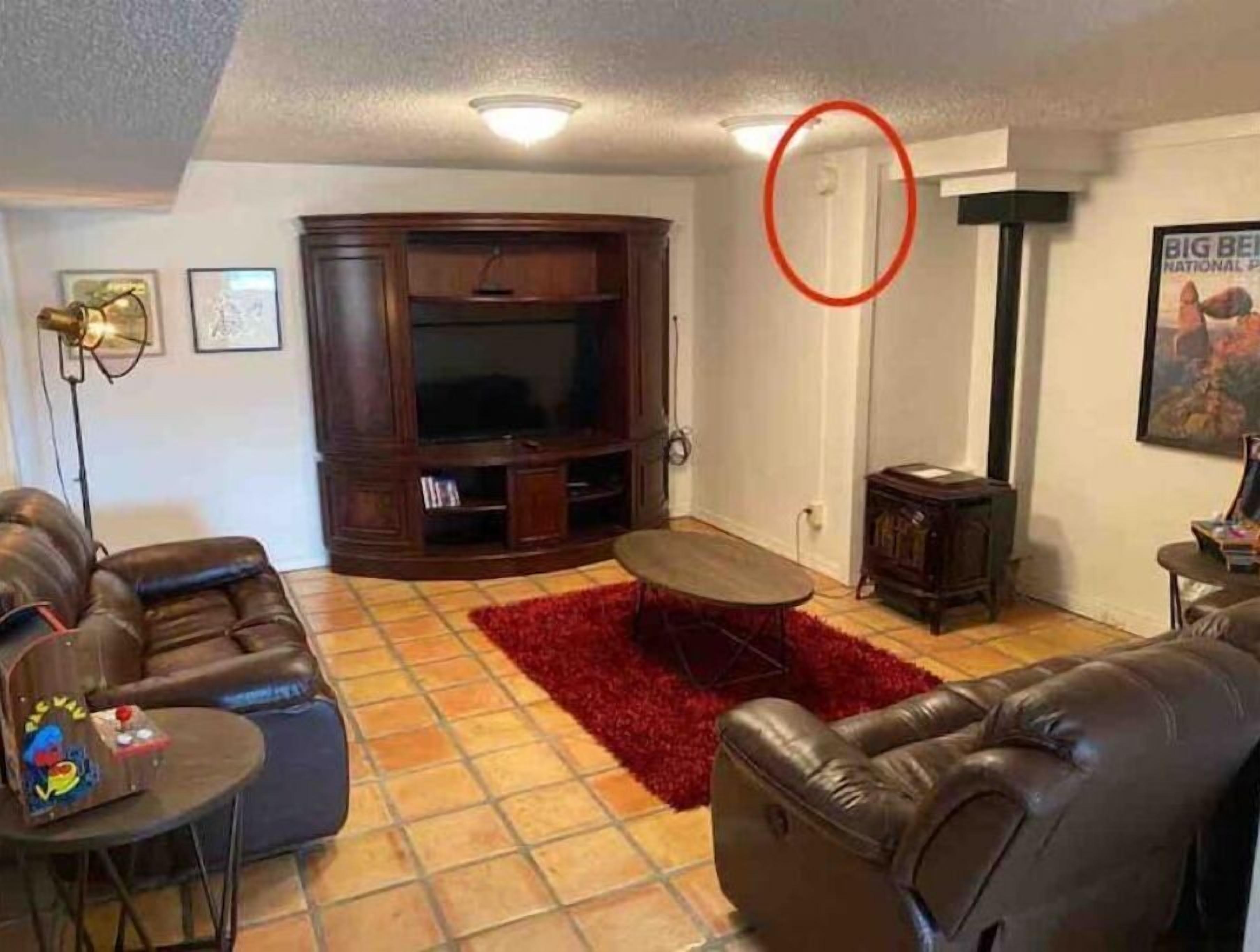 Spacious mountain retreat near Ski Apache and 15 mins from Downtown Ruidoso. 