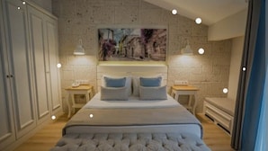 1 bedroom, iron/ironing board (on request), WiFi (free)