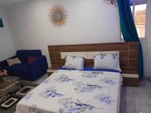 1 bedroom, WiFi, bed sheets