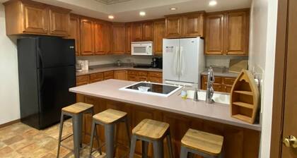 The Lodge - Large Rental