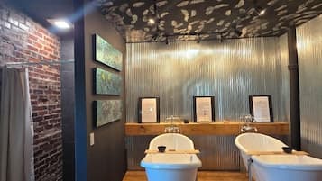 Sauna, Turkish bath, deep-tissue massages