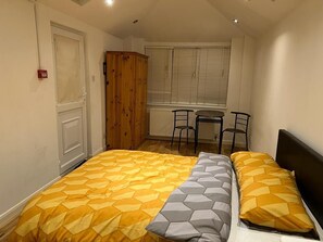 1 chambre, Wi-Fi, draps fournis