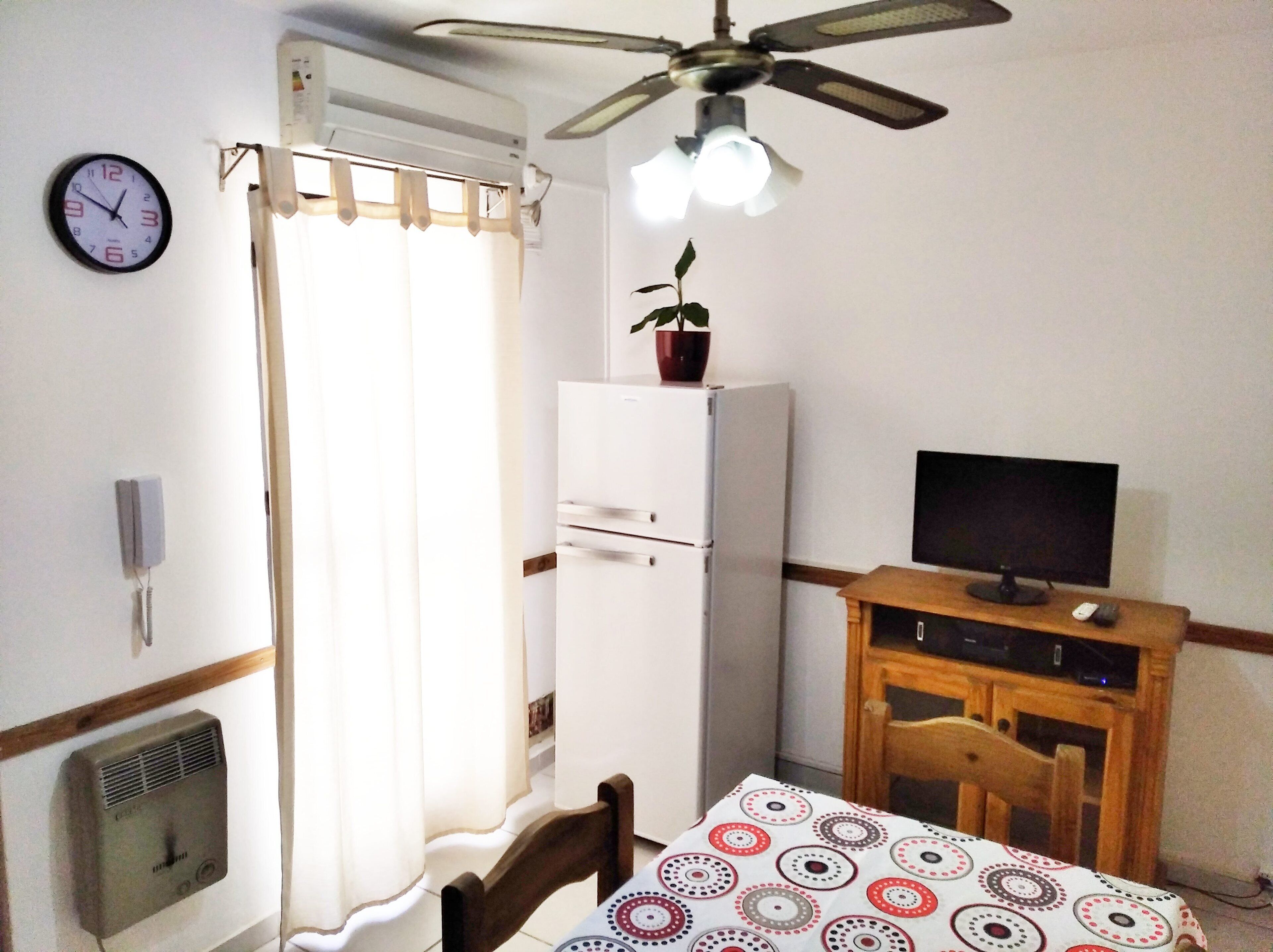 Private apartment. Five minutes from downtown!