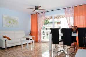 Table de tennis de table