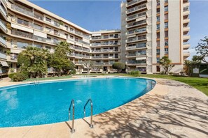 Pool - Apartament Muralla 30 min Barcelona near beach and train station (Vilassar de Mar)