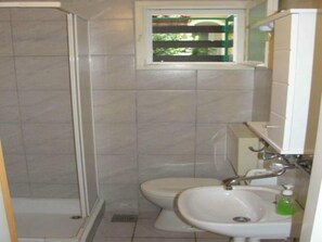 Apartment | Badezimmer