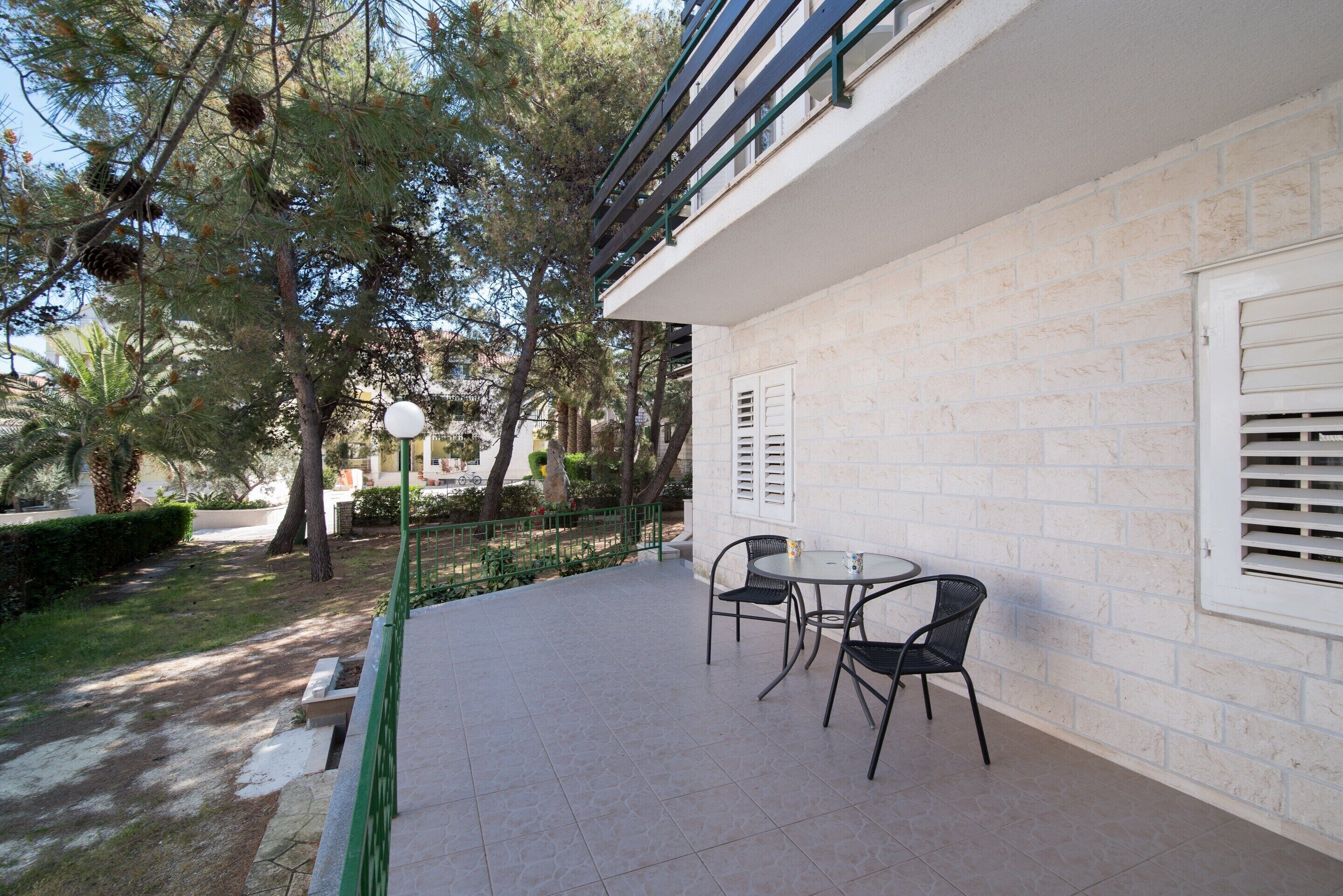 Leilighet | Utendørsservering