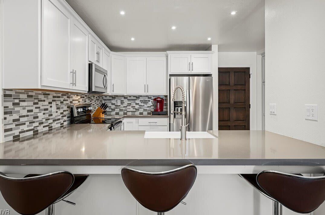 Incline Paradise  Location, location, location!