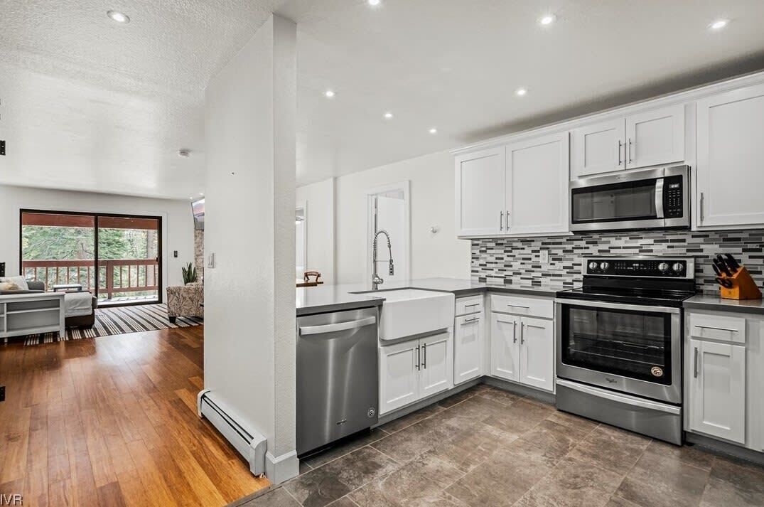 Incline Paradise  Location, location, location!