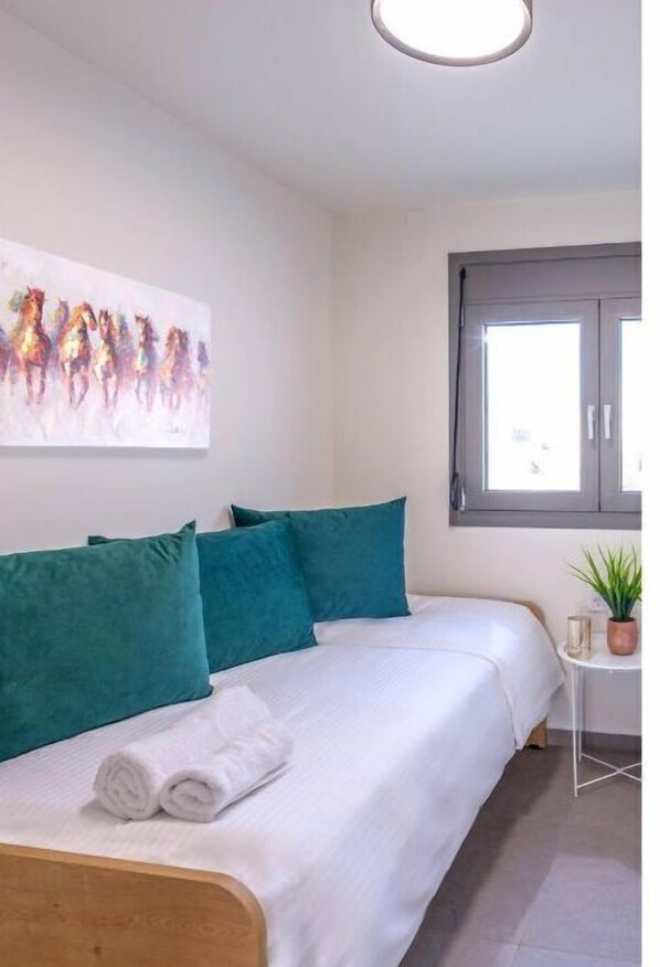 2 camere, ferro/asse da stiro, Wi-Fi gratuito, lenzuola
