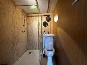 House | Bathroom - Romantic Holiday Home in Overijssel With Garden (Holten)