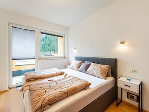 Apartment | 2 bedrooms, individually furnished, bed sheets - Modern Apartment in the Otztal (Oetz)