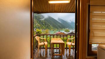 Suite Royale, vue lac | Terrasse/Patio