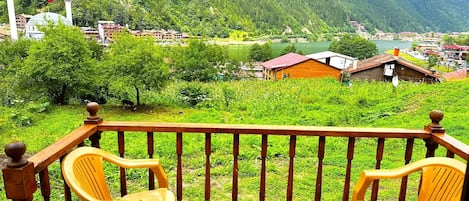 Royal-Suite, Seeblick | Terrasse/Patio