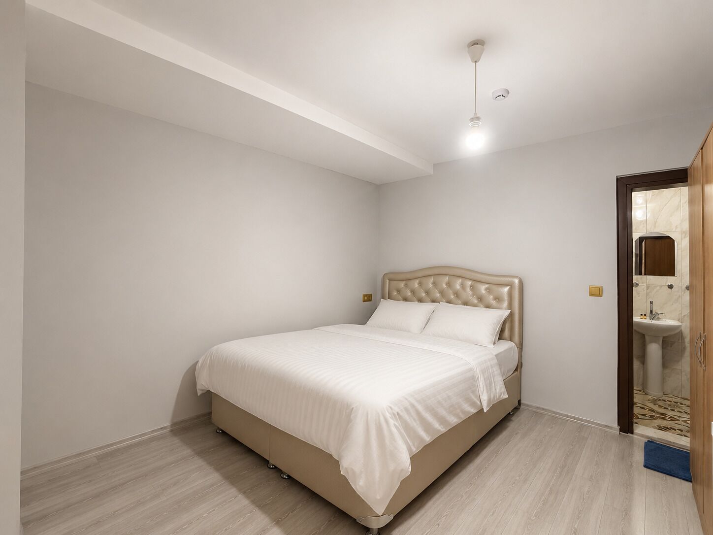 Studio Deluxe, quang cảnh vườn | Bộ trải giường bằng vải cotton Ai Cập, bộ đồ giường cao cấp 