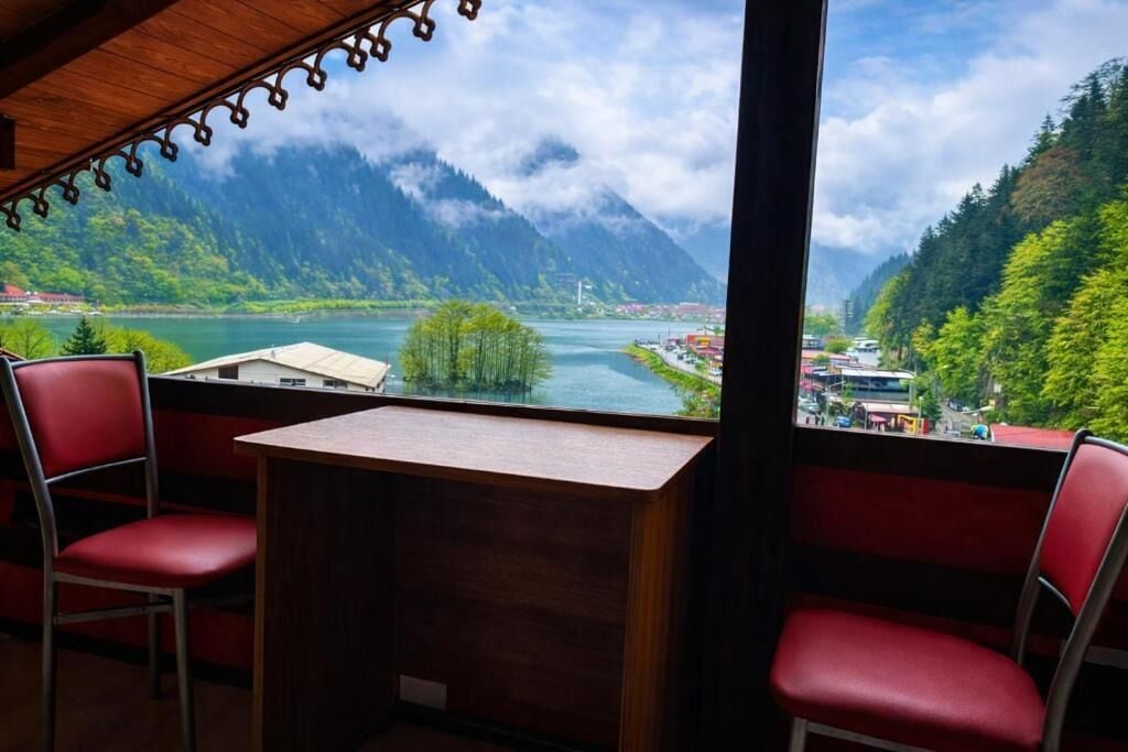 Premium Suite, Lake View
