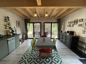 Dining - 079 - Tastefully decorated wooden house (SOULAC SUR MER)