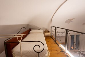 1 室のベッドルーム、アイロン / アイロン台、ベッドシーツ