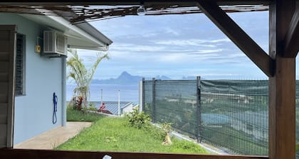 Chambre Indépendante Avec Terrasse vue mer