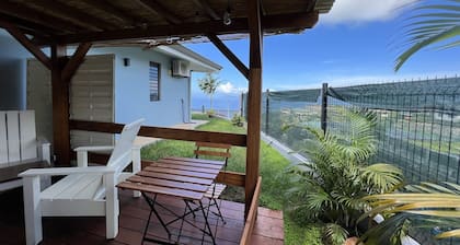 Chambre Indépendante Avec Terrasse vue mer