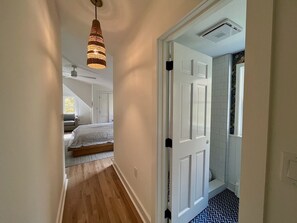5 slaapkamers, een bureau, wifi, beddengoed