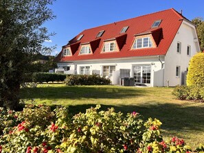 Exterior - Fährhaus Nr. 14 - Das Fährhaus Nr. 14 am Selliner See (Baabe)