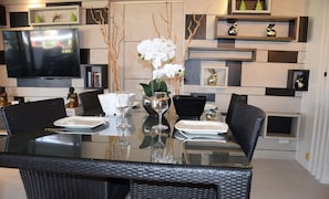 Deluxe Apartment | Interior detail