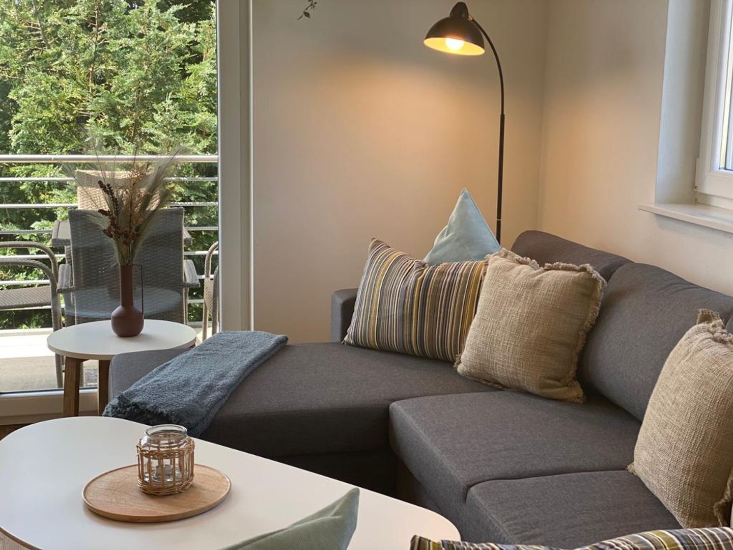 Fernseher, Stereoanlage