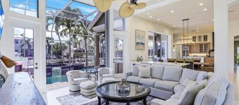 Beautiful Marco island executive home on the water