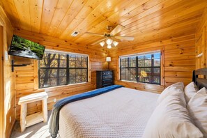 8 Schlafzimmer, Internetzugang, Bettwäsche