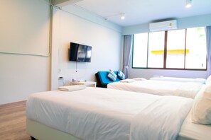 3 habitaciones, tabla de planchar con plancha, wifi y ropa de cama 