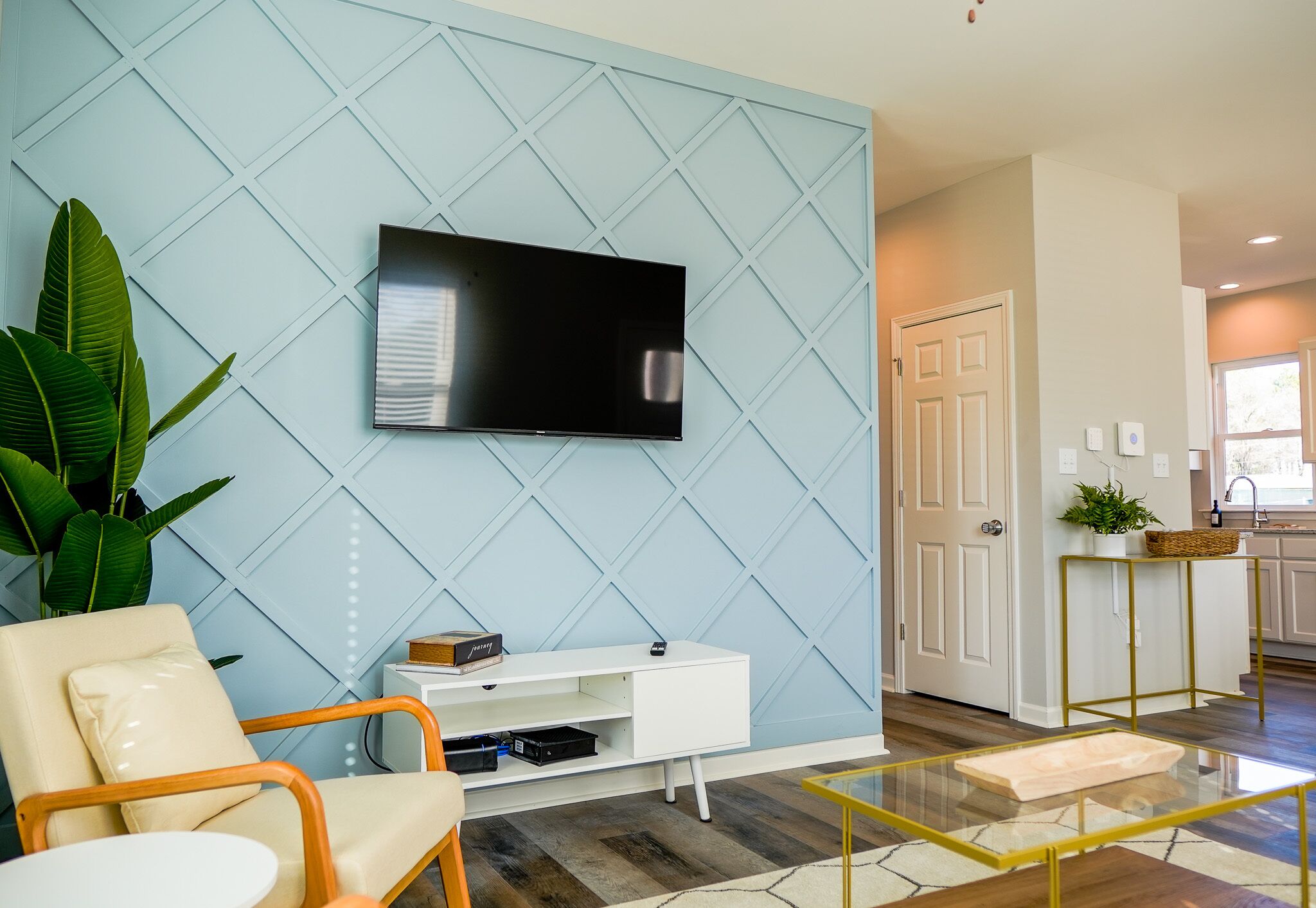 Scandinavian Cottage 4 miles to Duke-King Size Bed